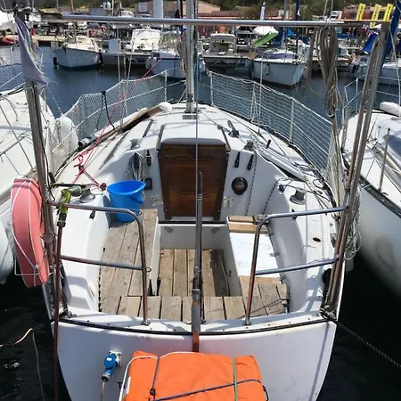 Voilier De 9m 4 Couchages Porquerolles